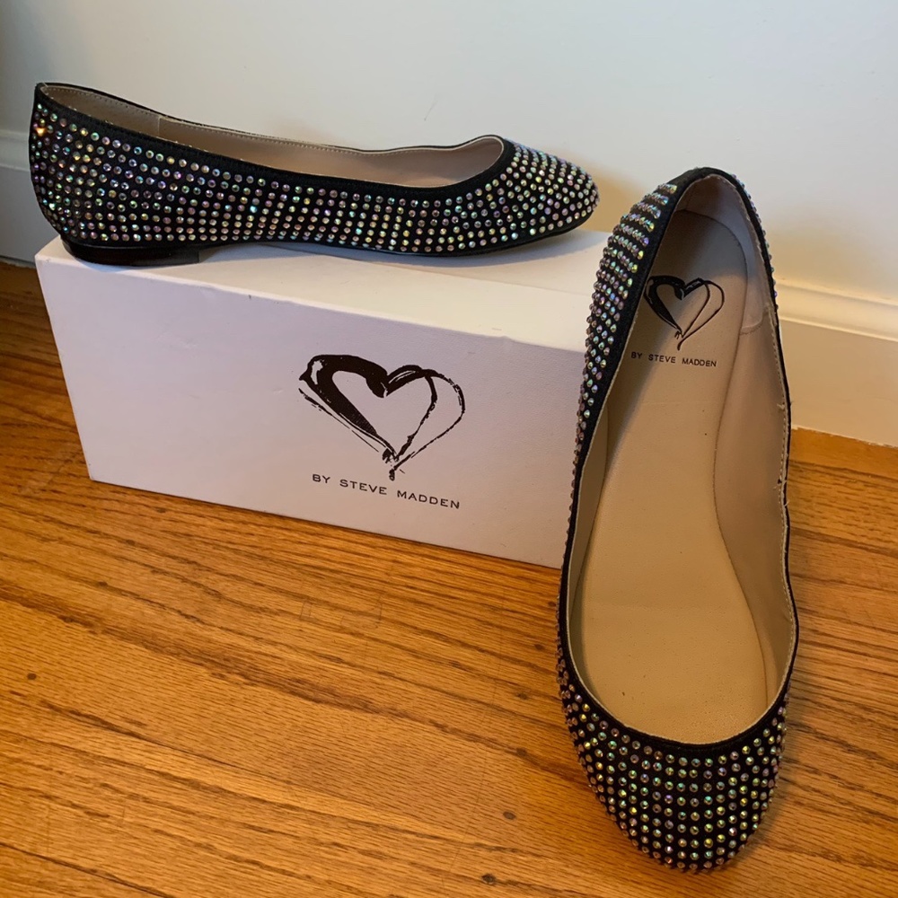 Steve Madden Dreemy flat with multicolor rhinestones